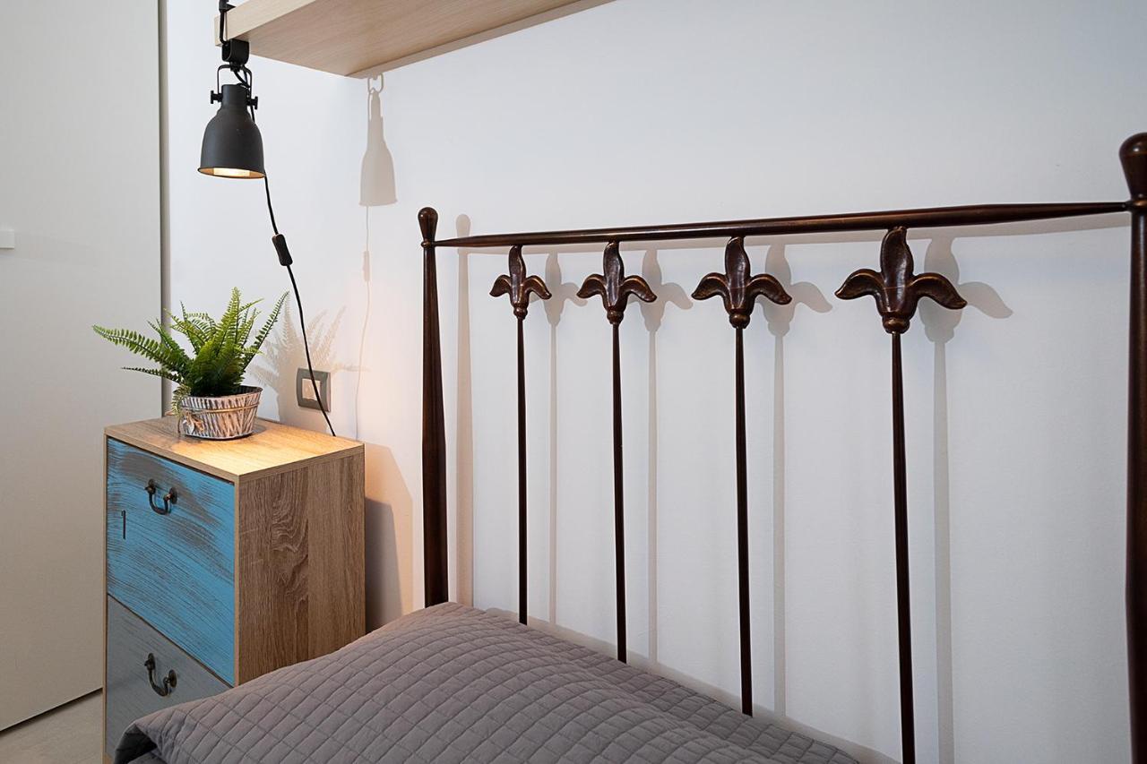 Apartment Brezza Di Lago - Regarda Travel ラツィーゼ エクステリア 写真