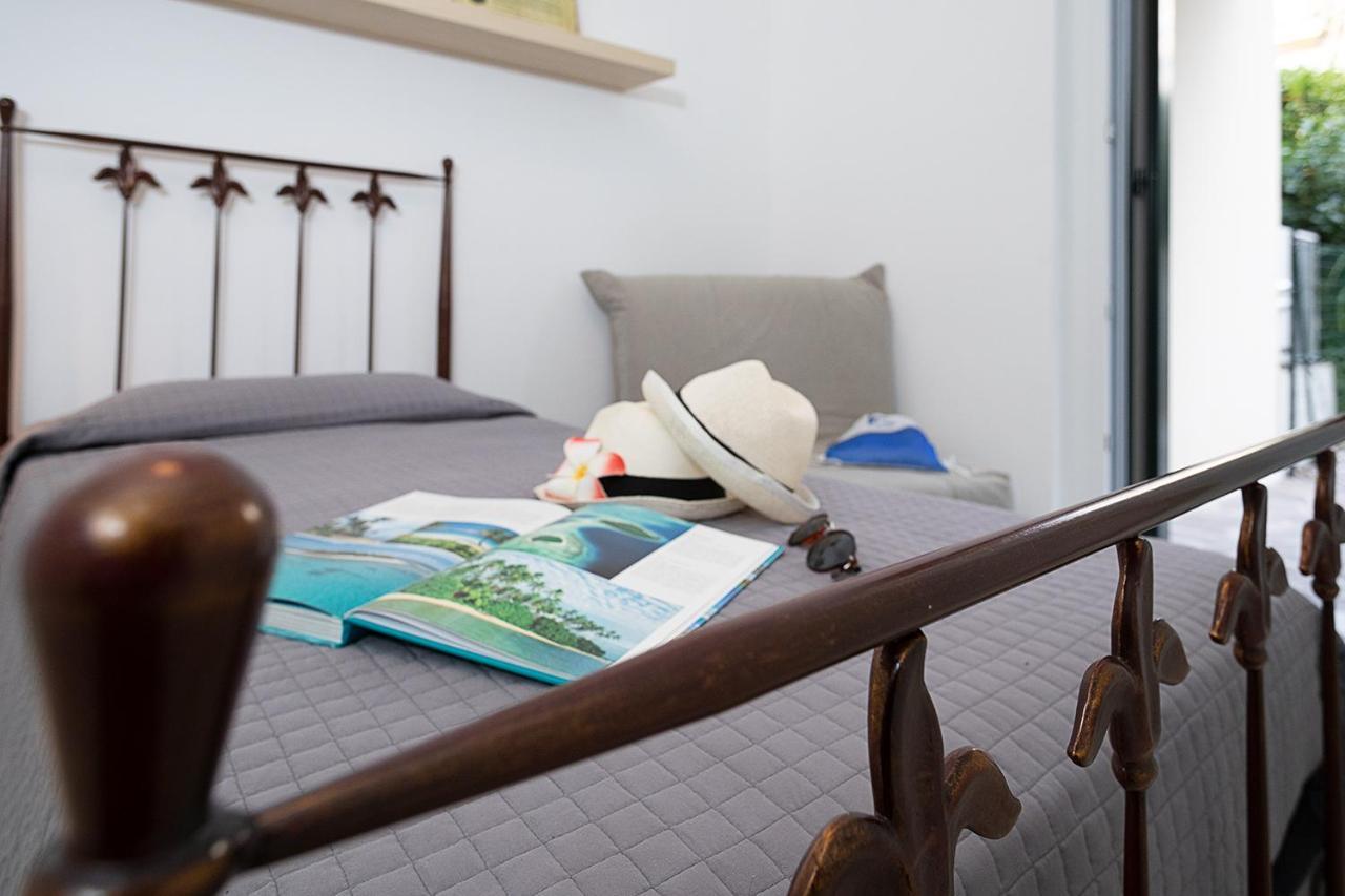 Apartment Brezza Di Lago - Regarda Travel ラツィーゼ エクステリア 写真