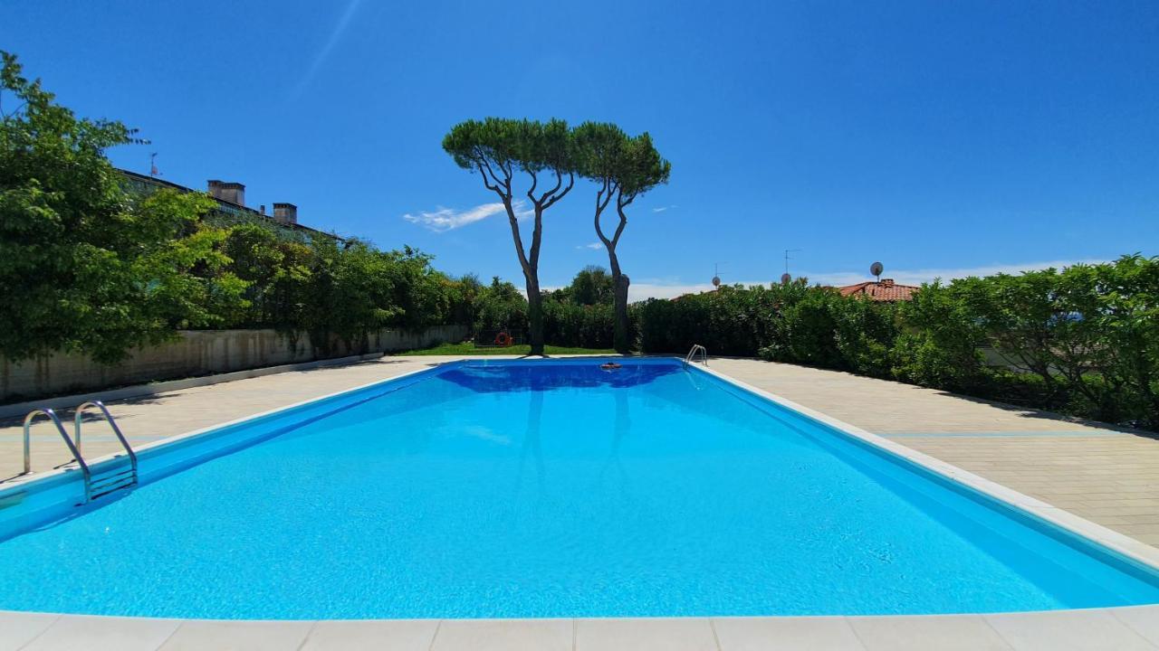 Apartment Brezza Di Lago - Regarda Travel ラツィーゼ エクステリア 写真